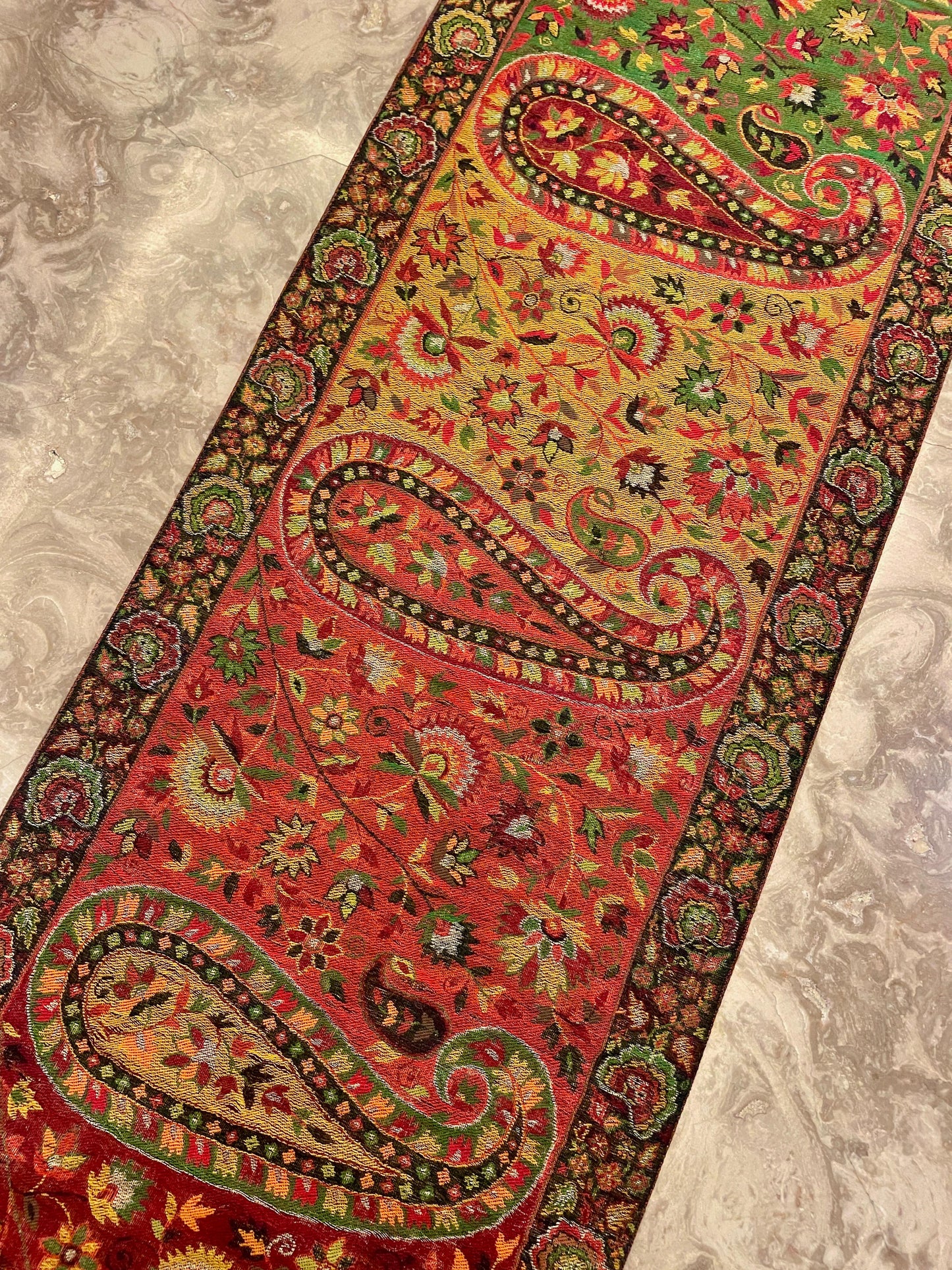 Table Mats & Runner - Meher