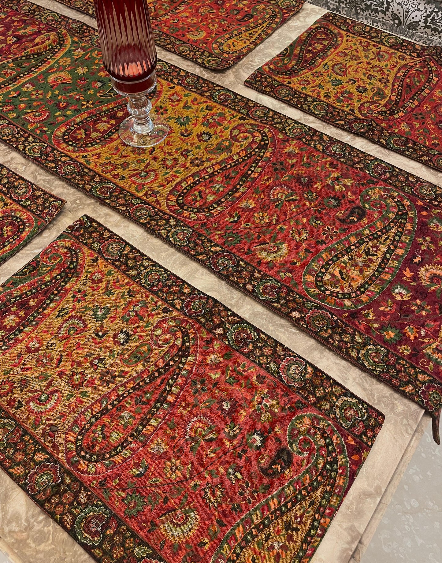 Table Mats & Runner - Meher