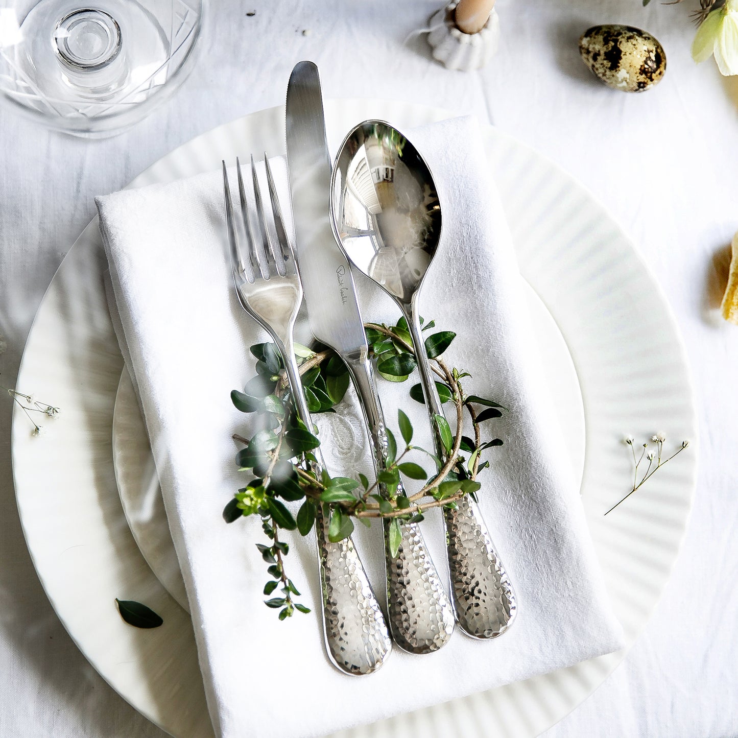 Honeybourne Bright Cutlery Set | 24 Pc for 6 people