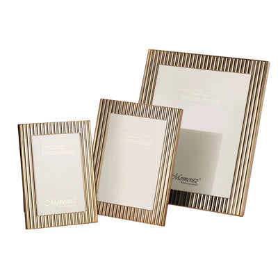 Classic Photo frame Gold