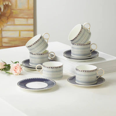 Berry Noir 15pcs Tea Set