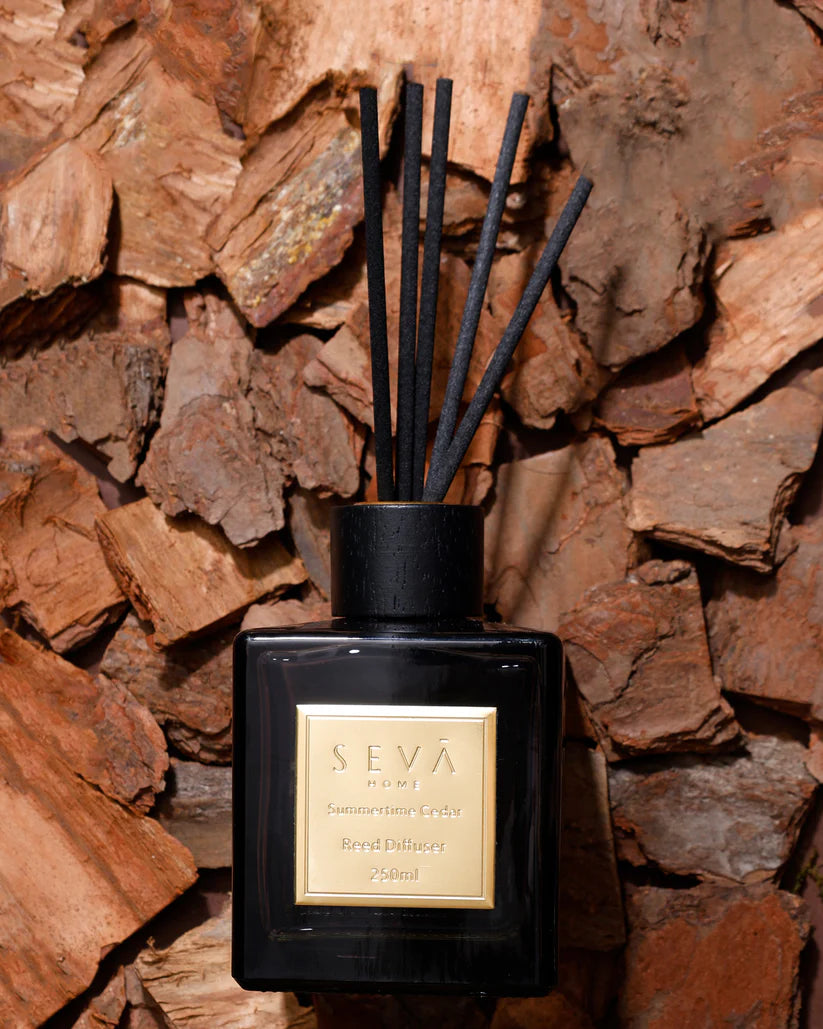Signature Reed Diffuser-Summertime Cedar -250 ml