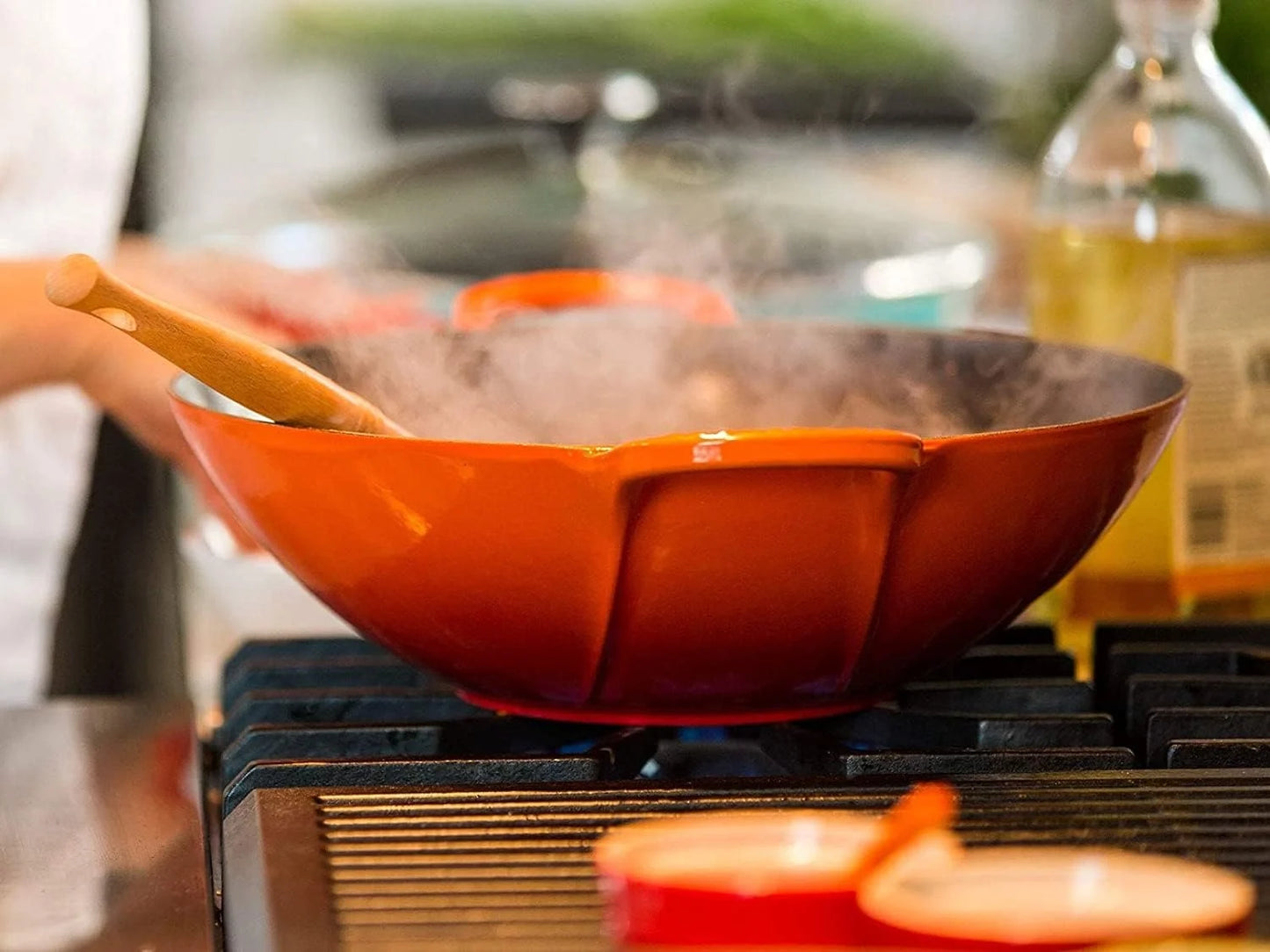 Cast Iron Wok With Glass Lid
